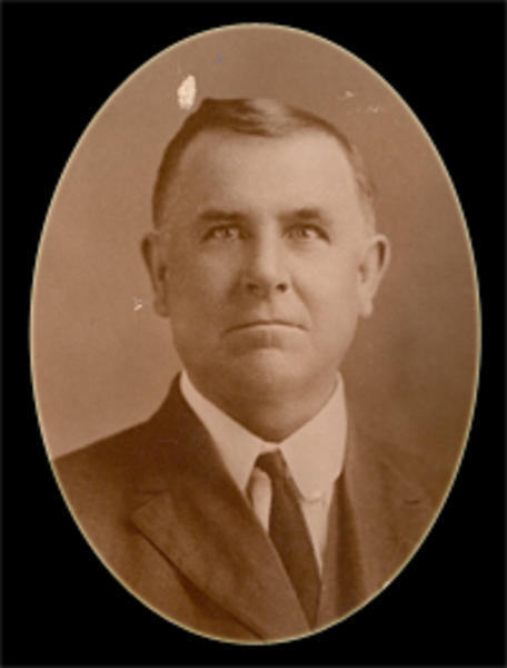 Rufus-L-Collins.jpg